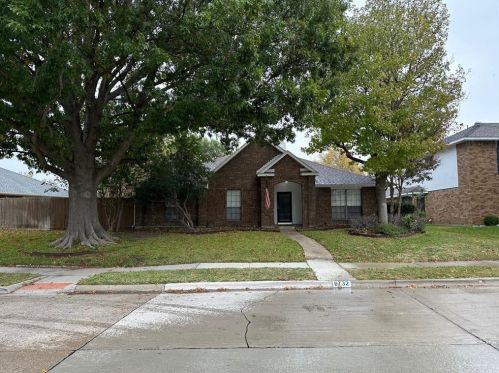 6732 Biltmore Pl, Plano TX  75023-3761 exterior