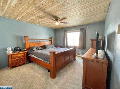 524 37th St, Hibbing MN 55746-2918 exterior