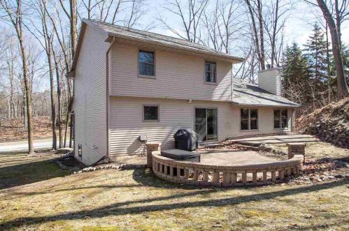 2606 Newberry Ave, Green Bay, WI 54302-4337
