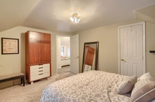 5353 Fieldcrest Dr, Pittsburgh PA  15236-1708 exterior