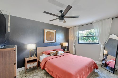 1646 3rd Ave, Delray Beach FL  33444-4117 exterior