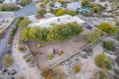 1348 Avenida Conalea, Tucson AZ 85748-7716 exterior