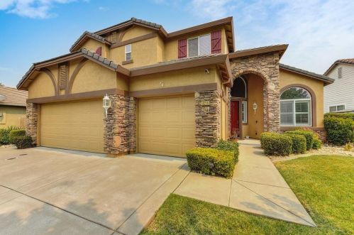 10219 Nick Way, Elk Grove, CA 95757-5973