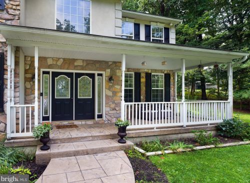 145 Hughes Rd, Norristown, PA 19406-3709