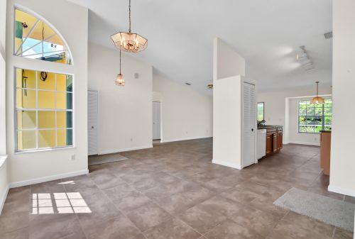 12992 Meadowbreeze Dr, West Palm Beach, FL 33414-8061