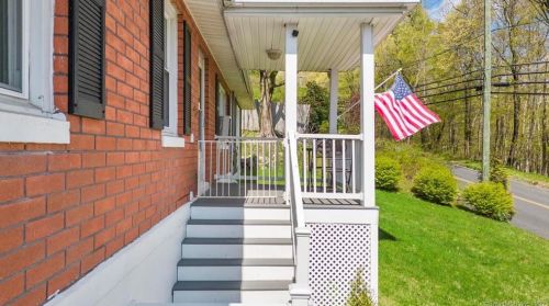 99 Walnut Hill Rd, Litchfield, CT 06787-1108