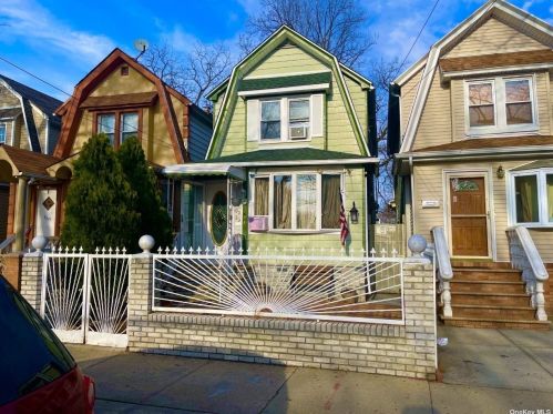 92-23 107th St, Jamaica, NY 11418-1139