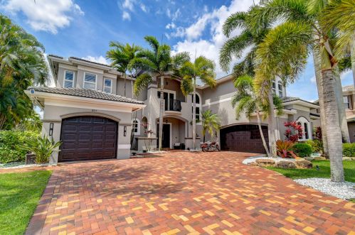 8715 Flowersong Cv, Boynton Beach, FL 33473-4836