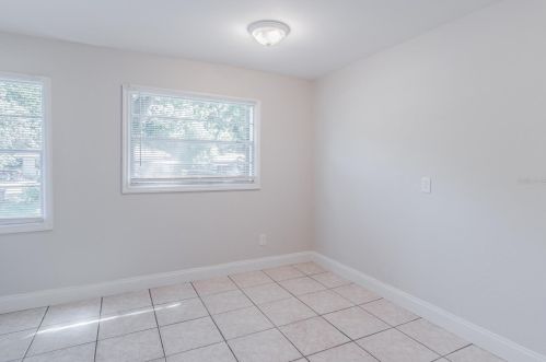 122 Atlas Dr, Apopka FL 32703-4781 exterior