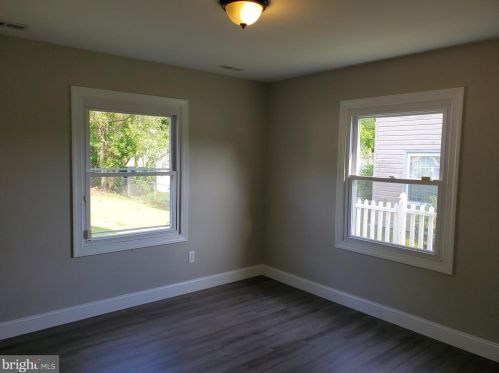 28 Buckingham Dr, Willingboro NJ  08046-1623 exterior