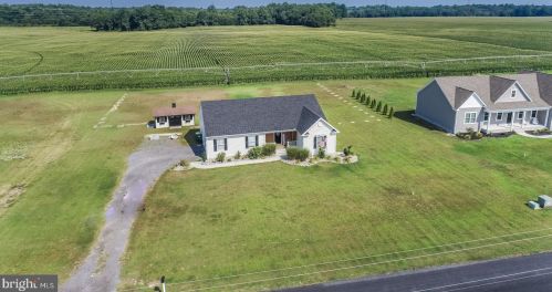 6738 Sharps Rd, Slaughter Beach, DE 19963-4194