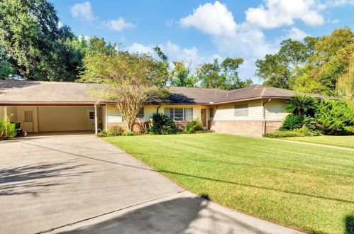 111 Long Drive Ct, Richmond, TX 77469-4948