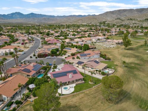 9721 Siwanoy Dr, Desert Hot Springs CA  92240-1330 exterior