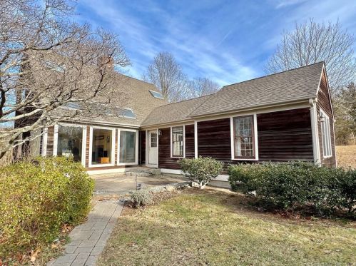 263 Main St, Stonington, CT 06378-2907