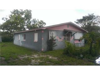 214 Florida Ave, Dundee, FL 33838-4583