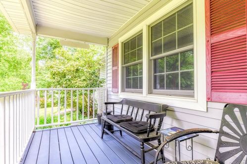 70 Iron Mountain Rd, Warwick NY  10990-3307 exterior