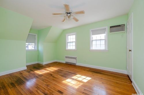 145 Ctr Ave, East Rockaway NY  11518-1002 exterior