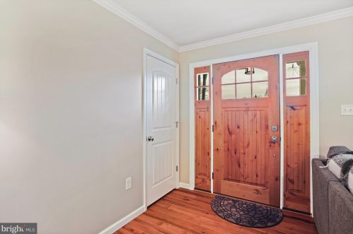 13903 Heatherstone Dr, Bowie, MD 20720-4828