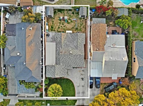 7622 Adwen St, Downey, CA 90241-4419