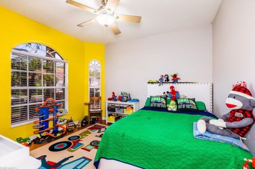 4083 Stow Way, Naples FL  34116-7311 exterior