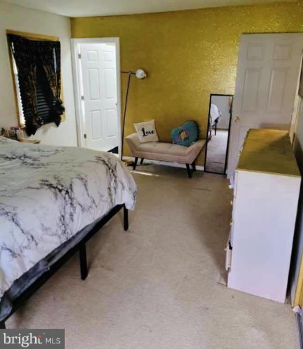 11 Hasting Ln, Willingboro NJ  08046-1215 exterior