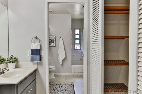 4323 Loma Riviera Ct, San Diego CA 92110-5504 exterior