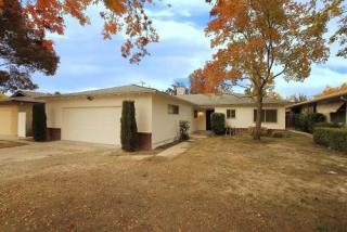 3845 Norwich Ave, Fresno, CA 93726-2523