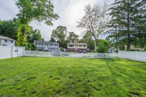 17 George St, Parsippany NJ  07834-1316 exterior