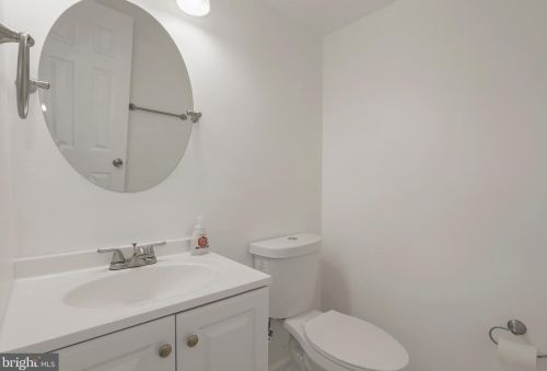 924 Bellows Ave, Fredericksburg VA  22405-1210 exterior