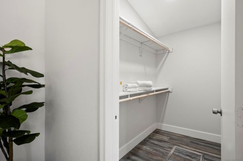 553 68th St, San Diego CA  92114-4414 exterior