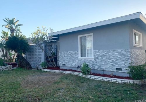8838 Coffman Pico Rd, Pico Rivera, CA 90660-3227