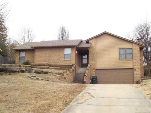 2007 Tanglewood Ln, Muskogee OK  74403-8426 exterior