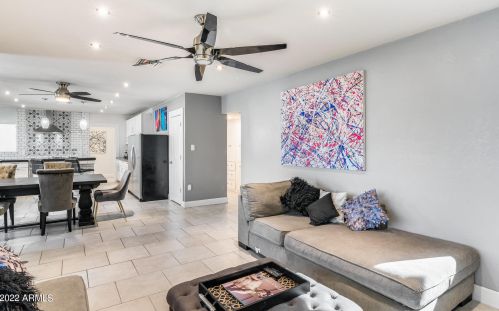 1801 Campbell Ave, Phoenix AZ  85015-3824 exterior