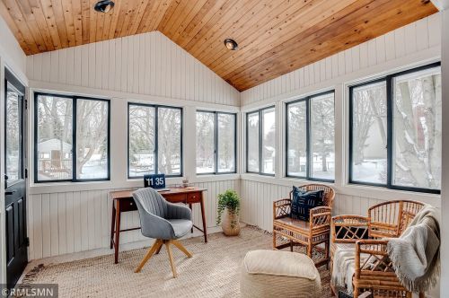 2960 Everest Ln, Minneapolis MN 55447-1238 exterior