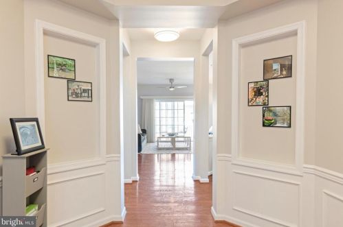 2305 Lilac Ct, Lansdale, PA 19446-7613