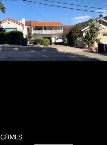 703 Pleasant St, Santa Paula CA  93060-2027 exterior