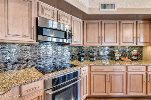 10729 Eagle Eye Pl, Tucson AZ 85737-9074 exterior