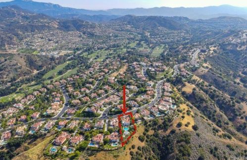 24215 Park Granada, Calabasas CA  91302-2530 exterior