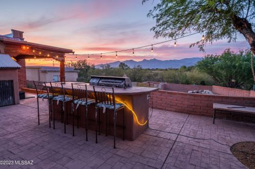 11025 Pinal Vis, Tucson AZ  85730-1519 exterior