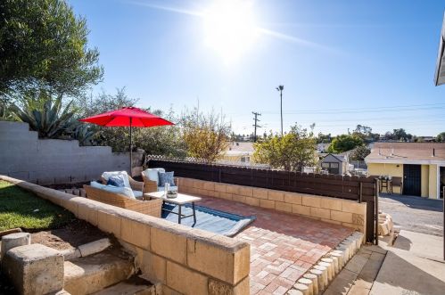 2031 Lanoitan Ave, National City CA  91950-6237 exterior