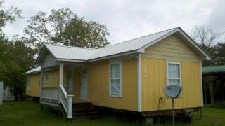 121 Trey Rd, Freeport, FL 32439-6520