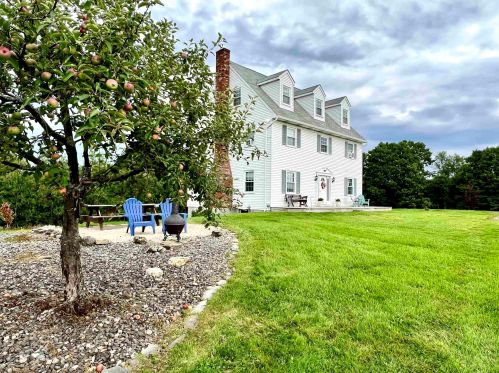 28 Stoney Hill Rd, Columbia, NH 03576-3834