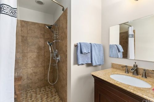 1539 Avolencia Dr, Fullerton CA 92835-3717 exterior