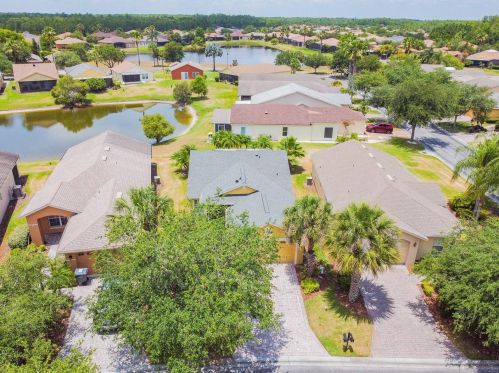 668 Vineyard Way, Kissimmee, FL 34759-3629