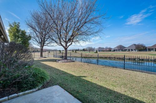 9504 Orangewood Trl, Denton TX 76207-8624 exterior