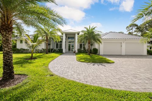 15216 84th Ave, West Palm Beach, FL 33418-7331