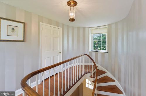 101 Marple Rd, Haverford PA  19041-1027 exterior