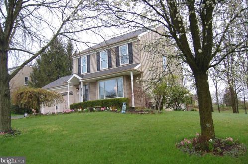 2 Saratoga Ln, Harleysville, PA 19438-2975