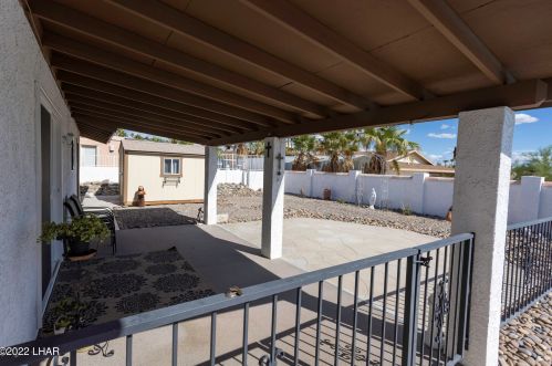 2570 Caribbean Dr, Lake Havasu City AZ  86406-6940 exterior