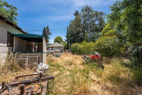 1791 Talmage Rd, Ukiah CA  95482-6031 exterior